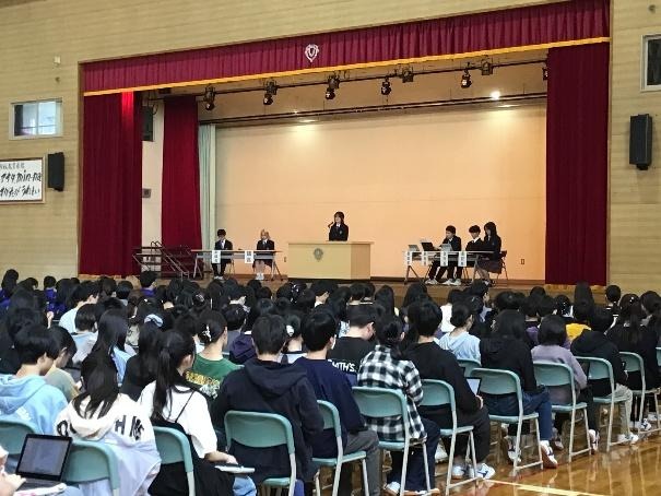 生徒総会の様子
